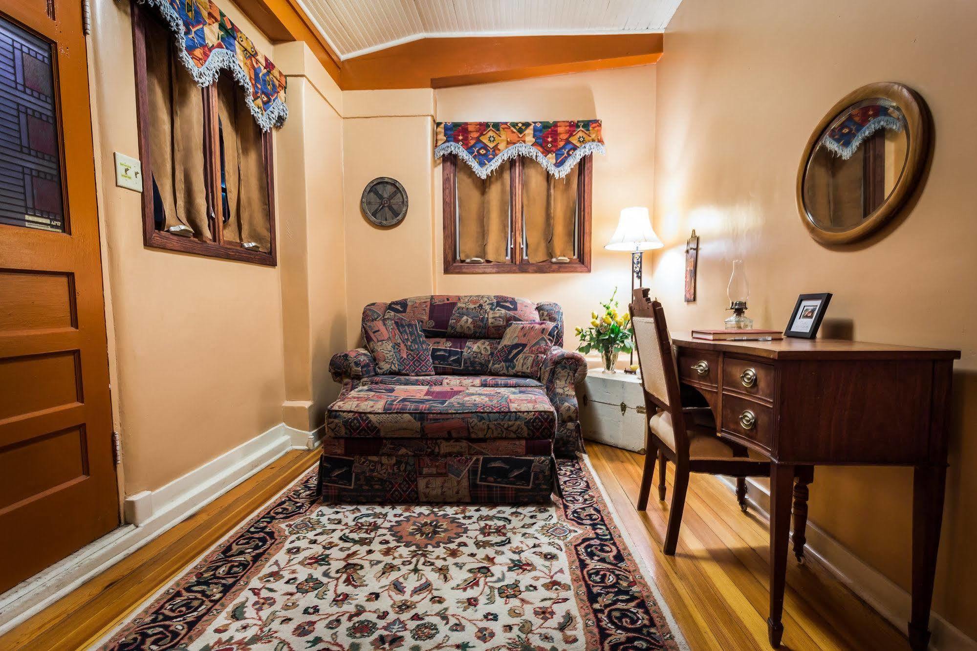 Downtown Historic Bed & Breakfast Albuquerque Exterior photo